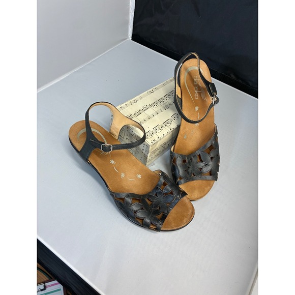 Dansko Women's Size 40 Black Leather Floral Cutout Heeled Sandals - Picture 6 of 16
